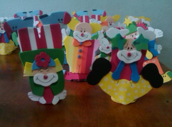 Forminha para doces palhaço plano